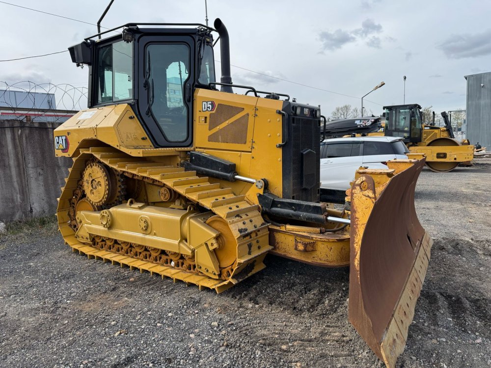 Бульдозер CAT D5 XL VPAT 2021 г.в. Наработка: 5800 м/ч Транспортная ширина 2500мм