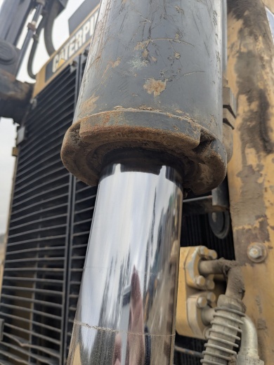 Бульдозер CAT D8R 2011 г.в. Наработка: 21971 м/ч