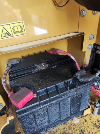 Гусеничный экскаватор CAT 320 2020 г.в. Наработка:2775 м/ч