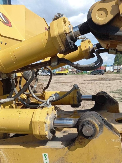 Бульдозер CAT D8R 2021 г.в. Наработка: 7400 м/ч