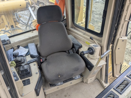 Бульдозер CAT D8R 2011 г.в. Наработка: 21971 м/ч