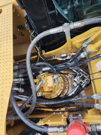 Гусеничный экскаватор CAT 320 2020 г.в. Наработка:2775 м/ч