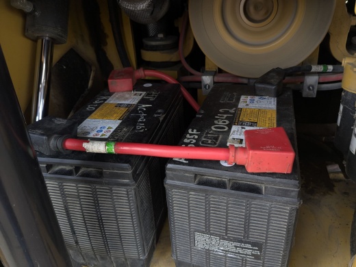 Гусеничный асфальтоукладчик CAT AP655F ширина укладки 2,5-5.0 м. 2018 г.в.  Наработка:1722 м/ч